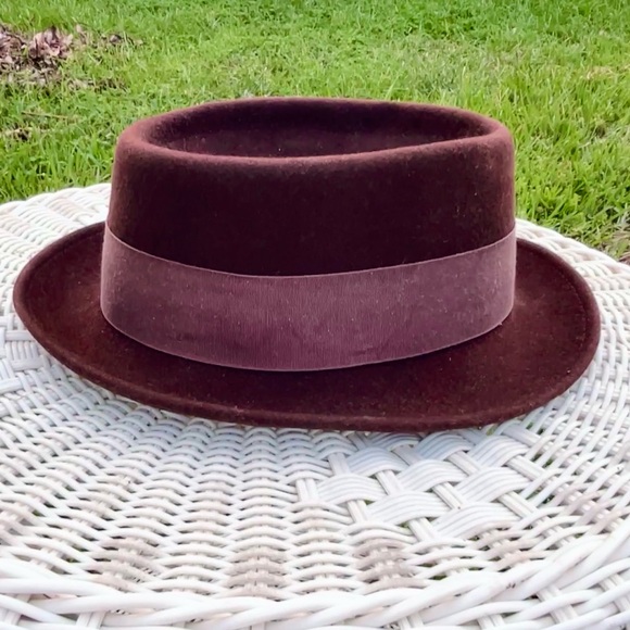Vintage Golden Gate Hat Co. "Belmont" hat in Brown w/ Feather pork pie fedora - Picture 3 of 8